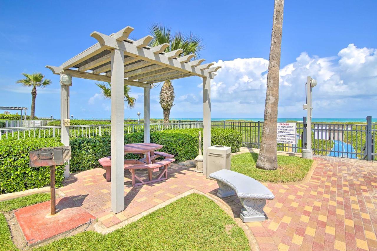 Sunny Oceanfront Condo On South Padre Island Beach Exterior foto